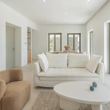 Luxurious Ioli Parikia (Paros)